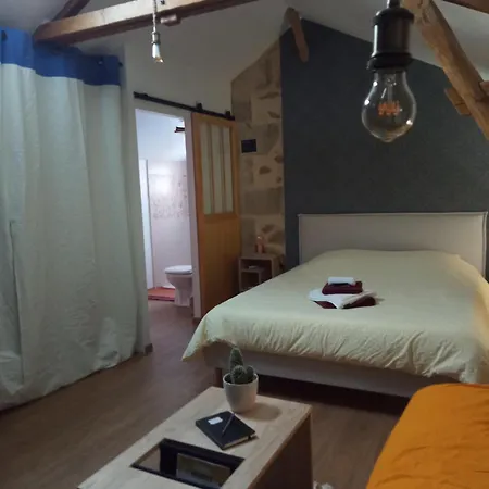 Bed and breakfast La Vicoise Accueillante 3*